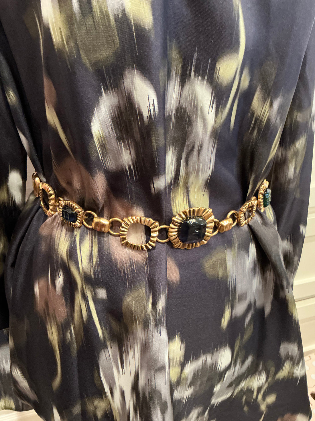 Oscar De La Renta stunning substantial necklace