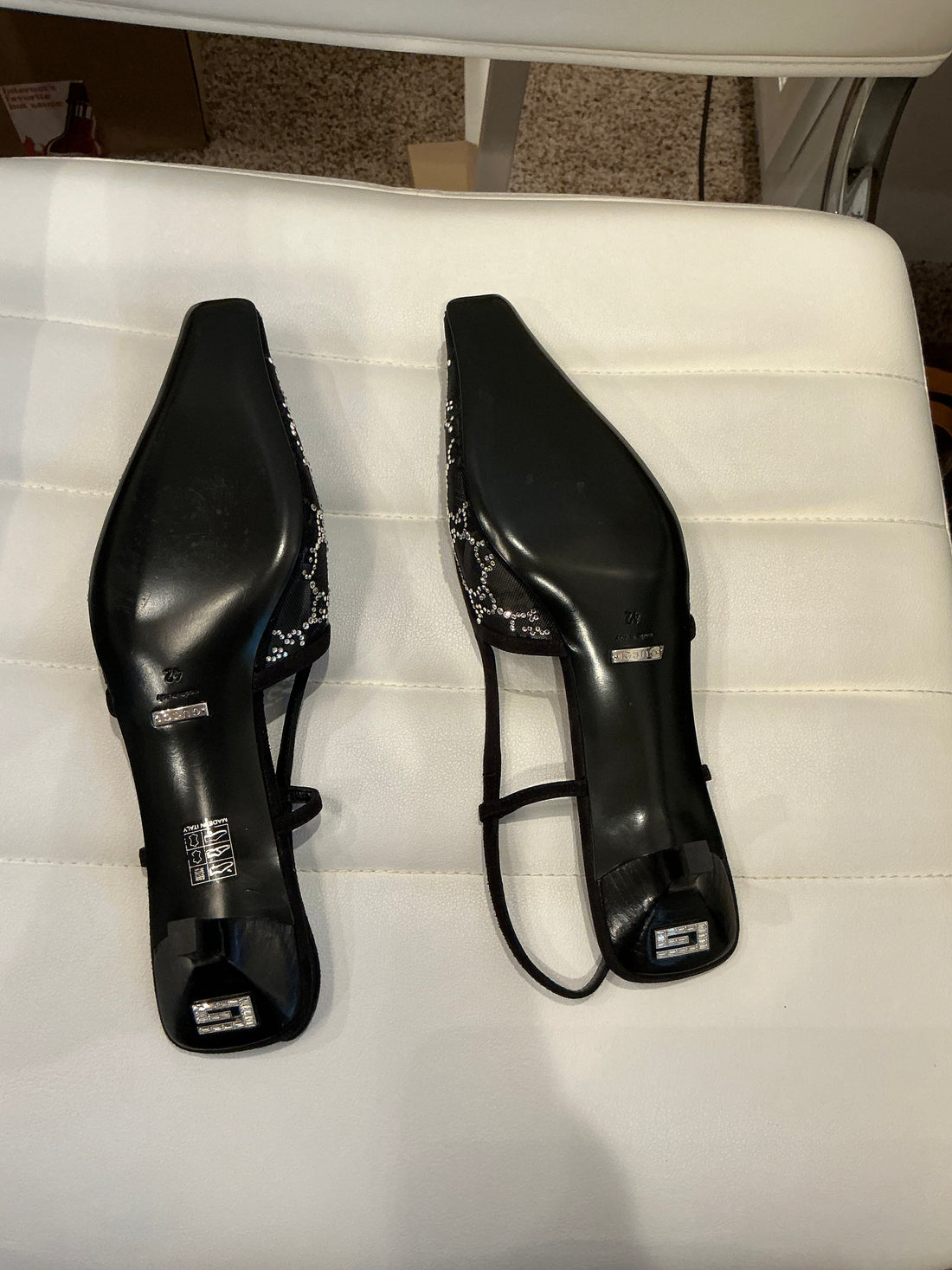 Gucci black mesh & crystal cc kitten heel